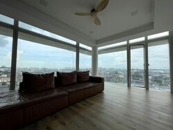 The Trumps (D14), Condominium #593611341